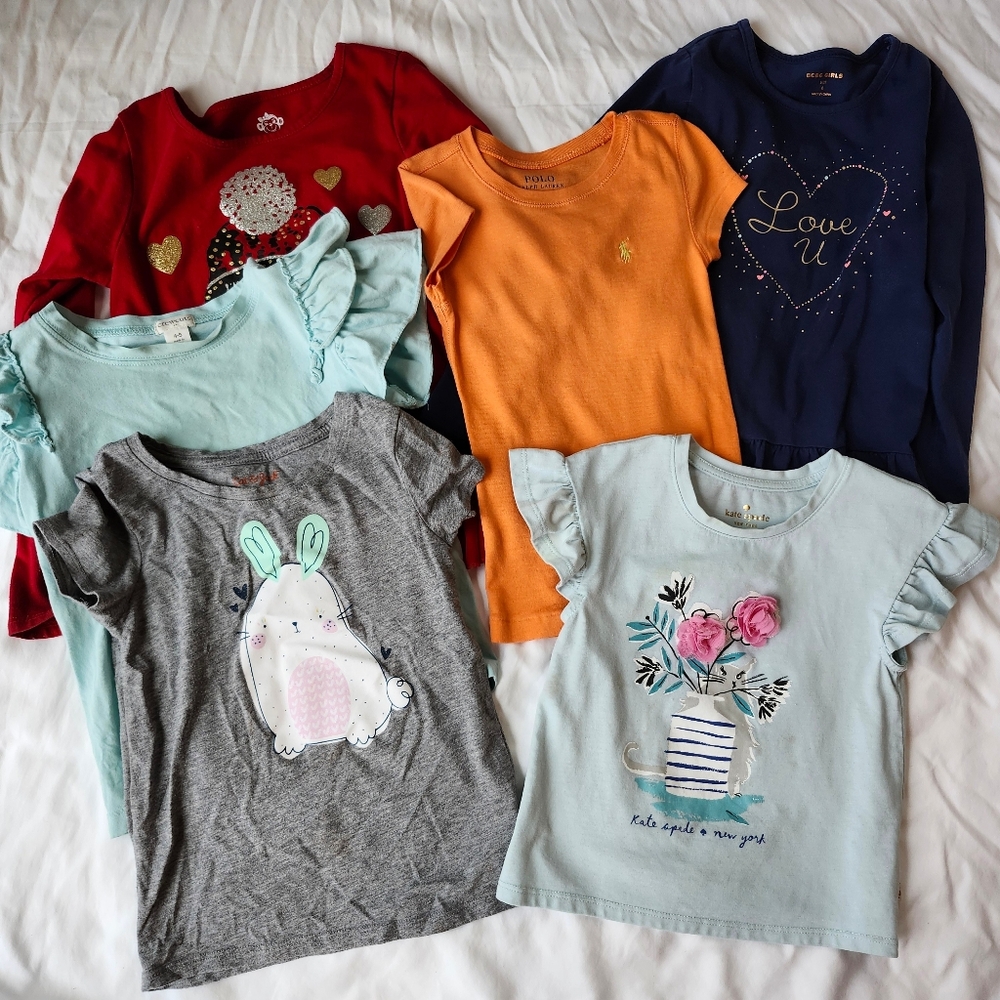 6 Kids shirts (sizes vary, see pics for sizes and condition)